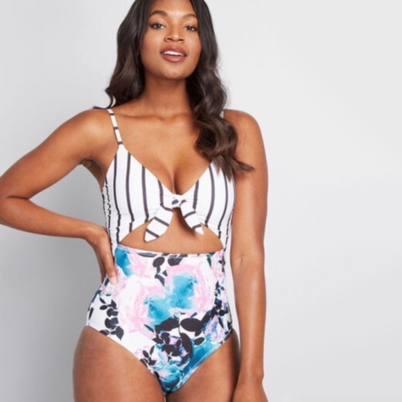 NEW ModCloth Sienna Striped Floral Tie Front One Piece Swimsuit - Picture 1 of 8